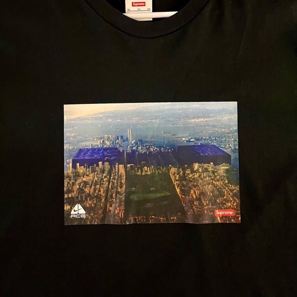 Supreme x Nike ACG / XL / Graphic Tee / NWT - Picture 3 of 5